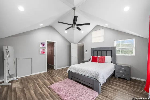 22914 Skila Dr Elmendorf, TX 78112