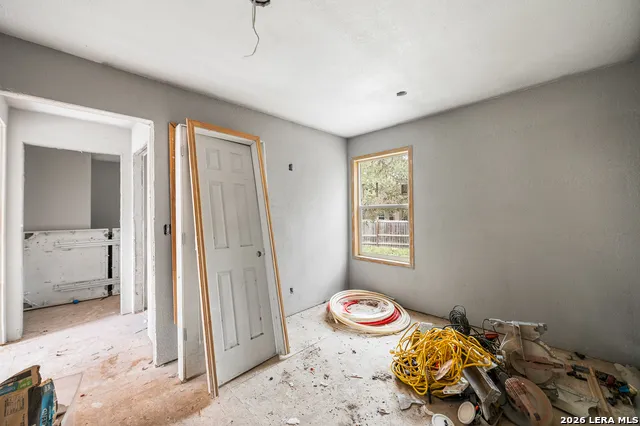 22914 Skila Dr Elmendorf, TX 78112