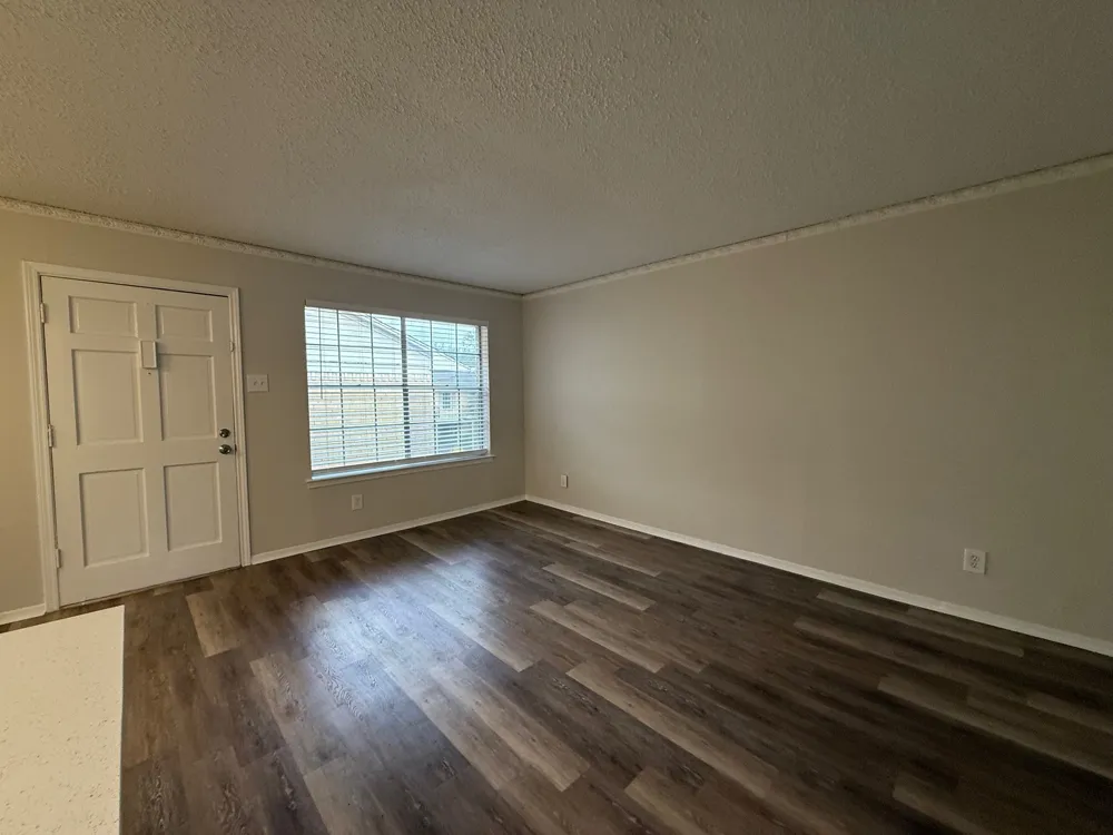 3624 Parkridge Drive #214 Dallas, TX 75234