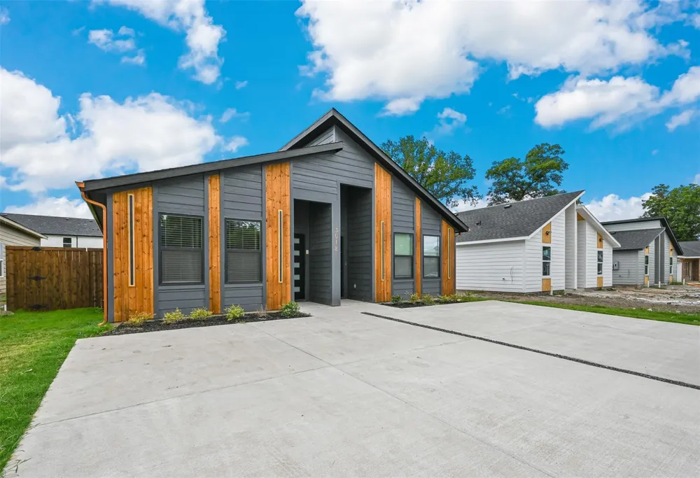 3018 Henry Street #A Greenville, TX 75401