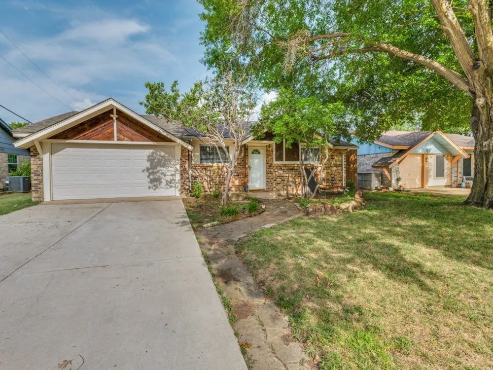 3122 Cheyenne Street Irving, TX 75062