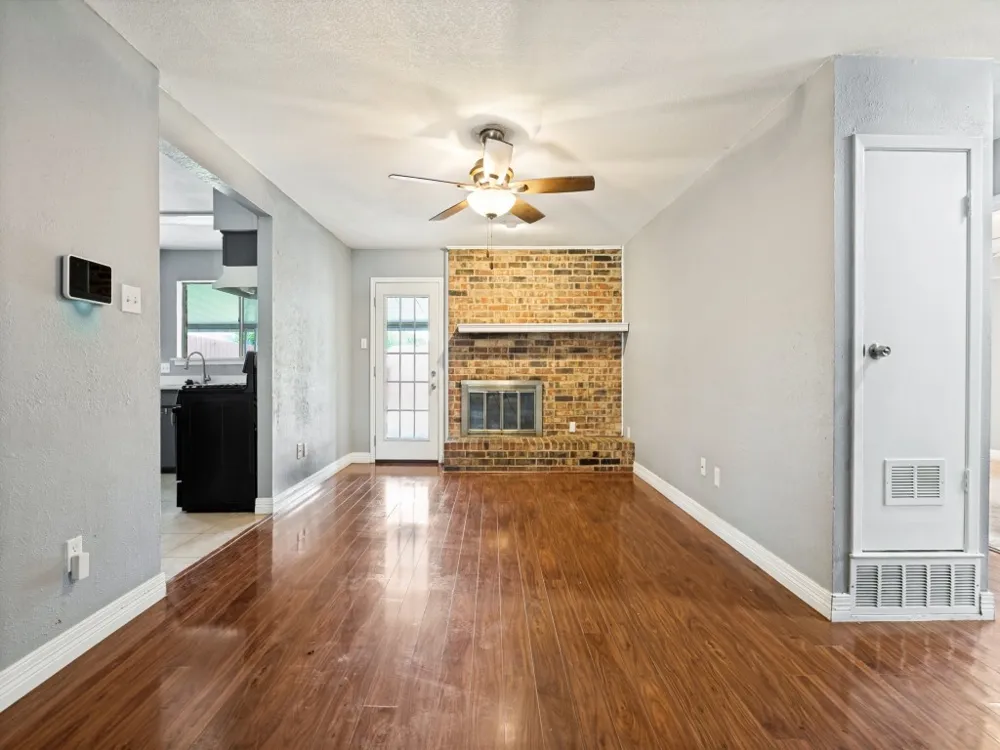 3122 Cheyenne Street Irving, TX 75062