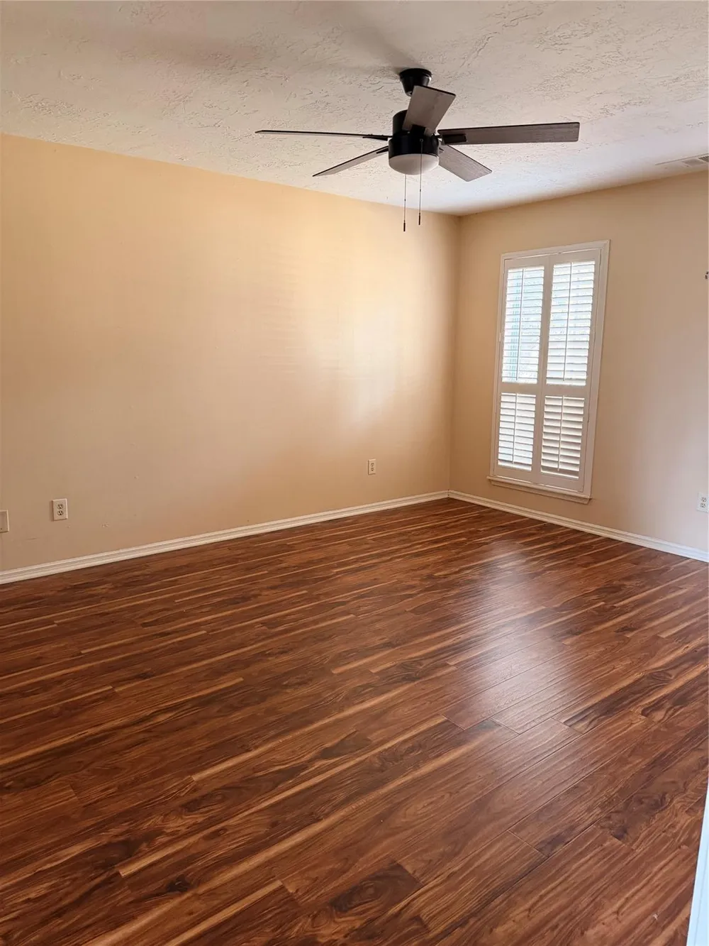 12019 Indian Wells Drive Houston, TX 77066