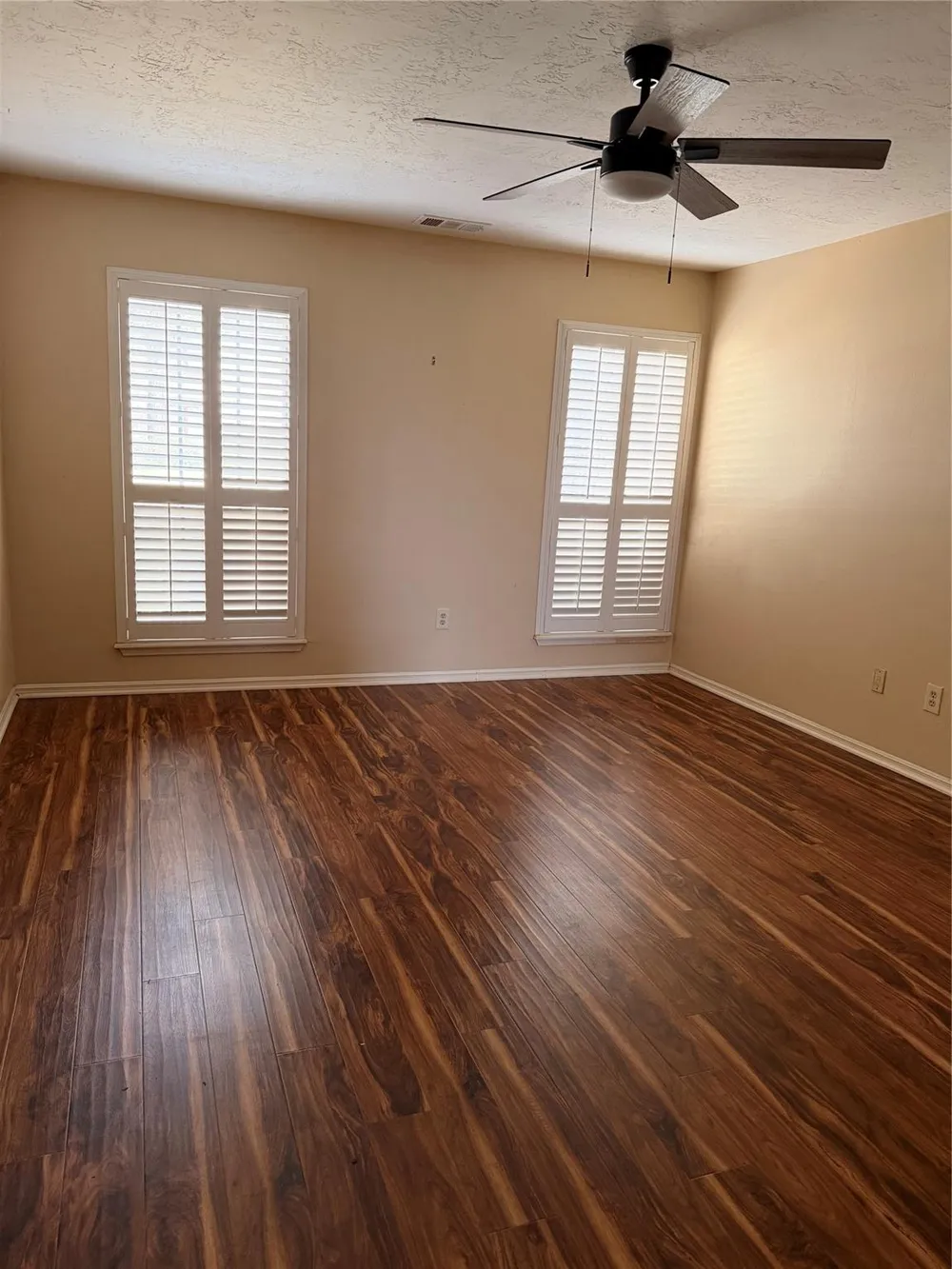 12019 Indian Wells Drive Houston, TX 77066