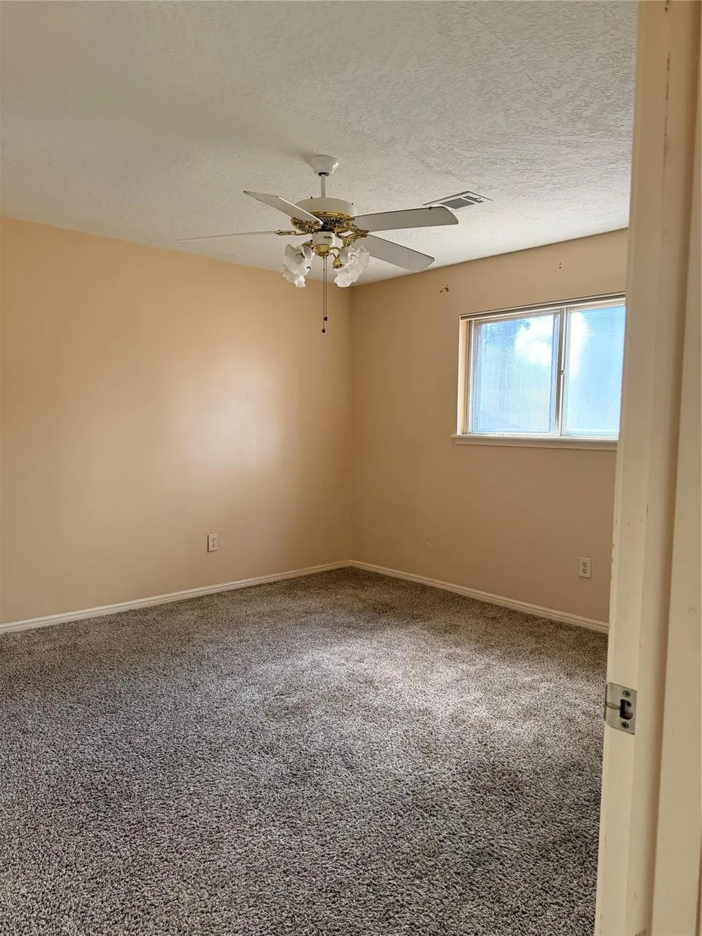 12019 Indian Wells Drive Houston, TX 77066