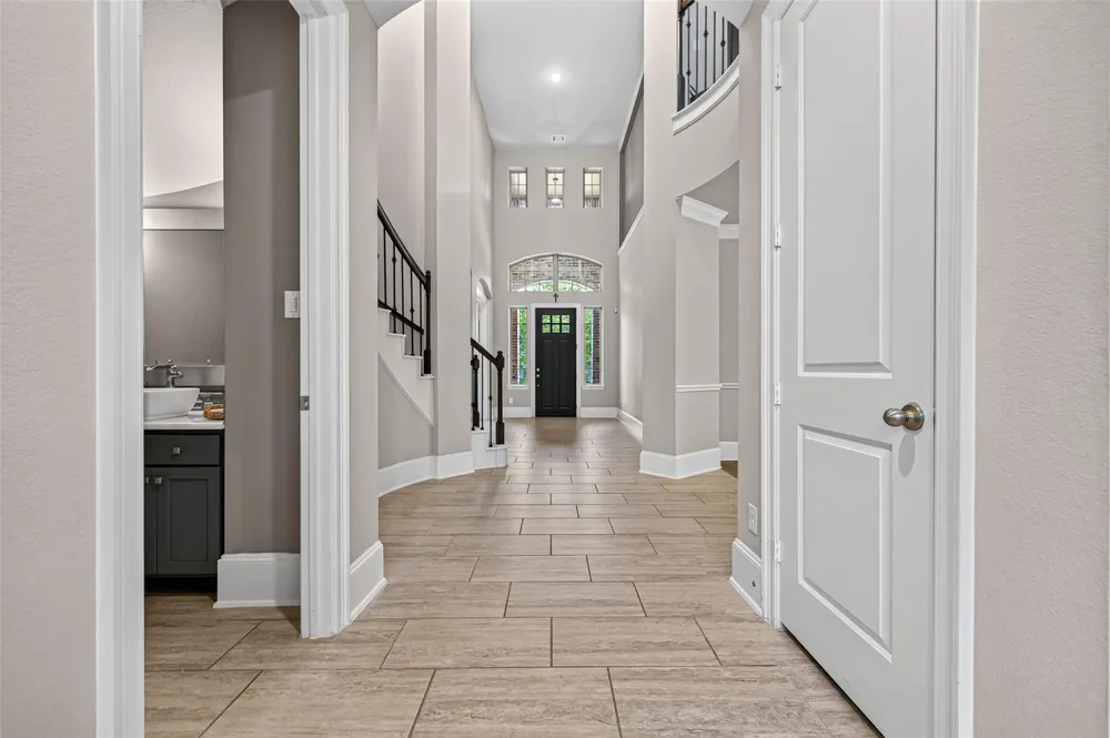 150 Cliftons Curve Way Montgomery, TX 77316