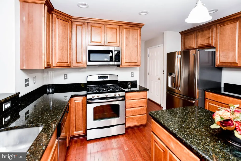 1638 COOLIDGE AVENUE Severn, MD 21144
