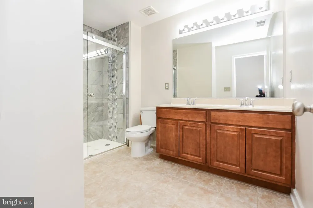 1638 COOLIDGE AVENUE Severn, MD 21144
