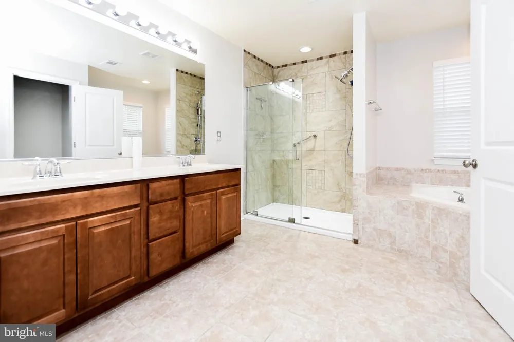 1638 COOLIDGE AVENUE Severn, MD 21144
