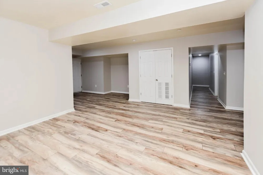 1638 COOLIDGE AVENUE Severn, MD 21144