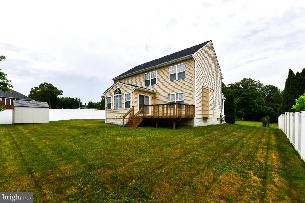 1638 COOLIDGE AVENUE Severn, MD 21144