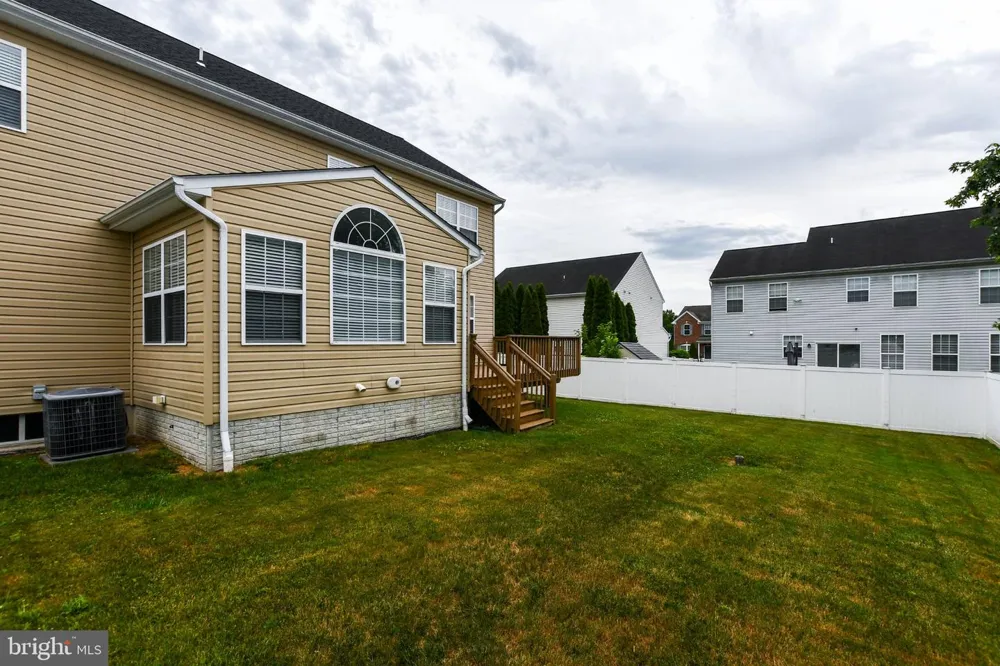 1638 COOLIDGE AVENUE Severn, MD 21144