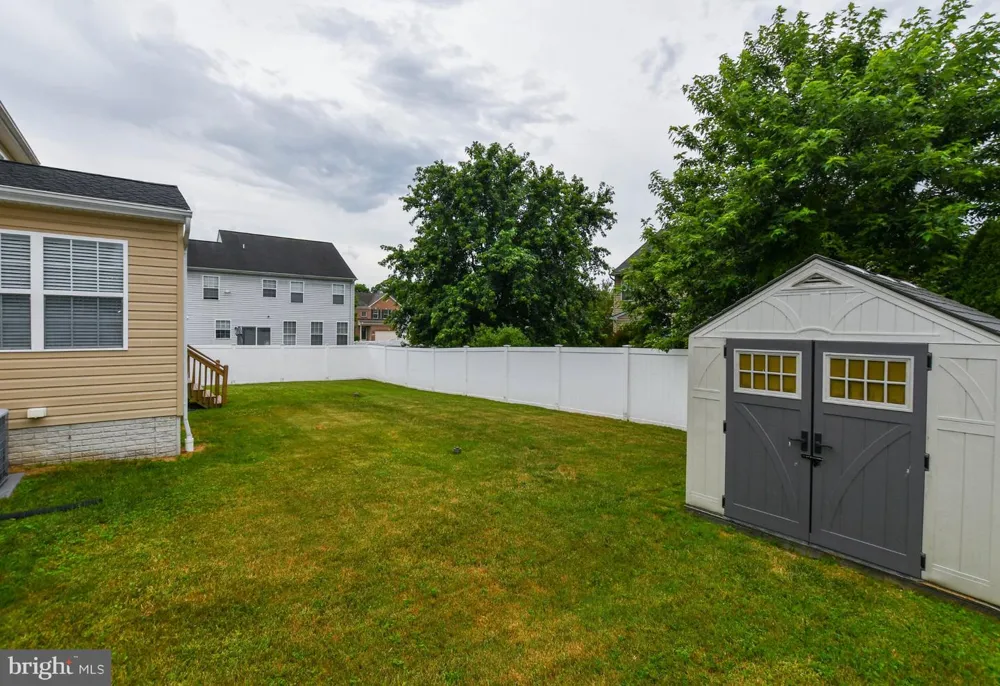 1638 COOLIDGE AVENUE Severn, MD 21144