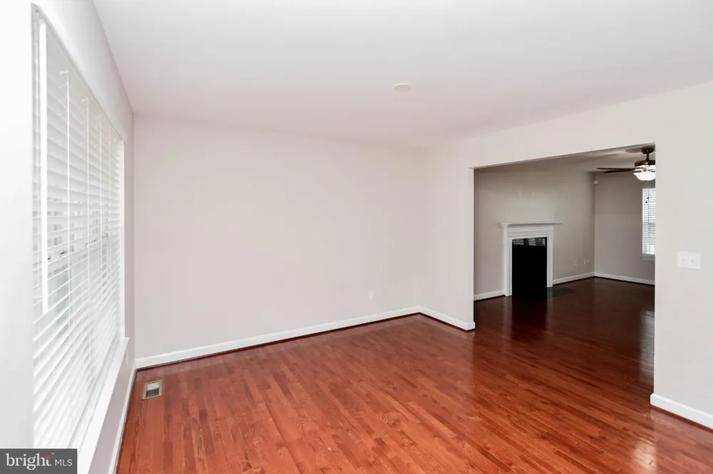 1638 COOLIDGE AVENUE Severn, MD 21144