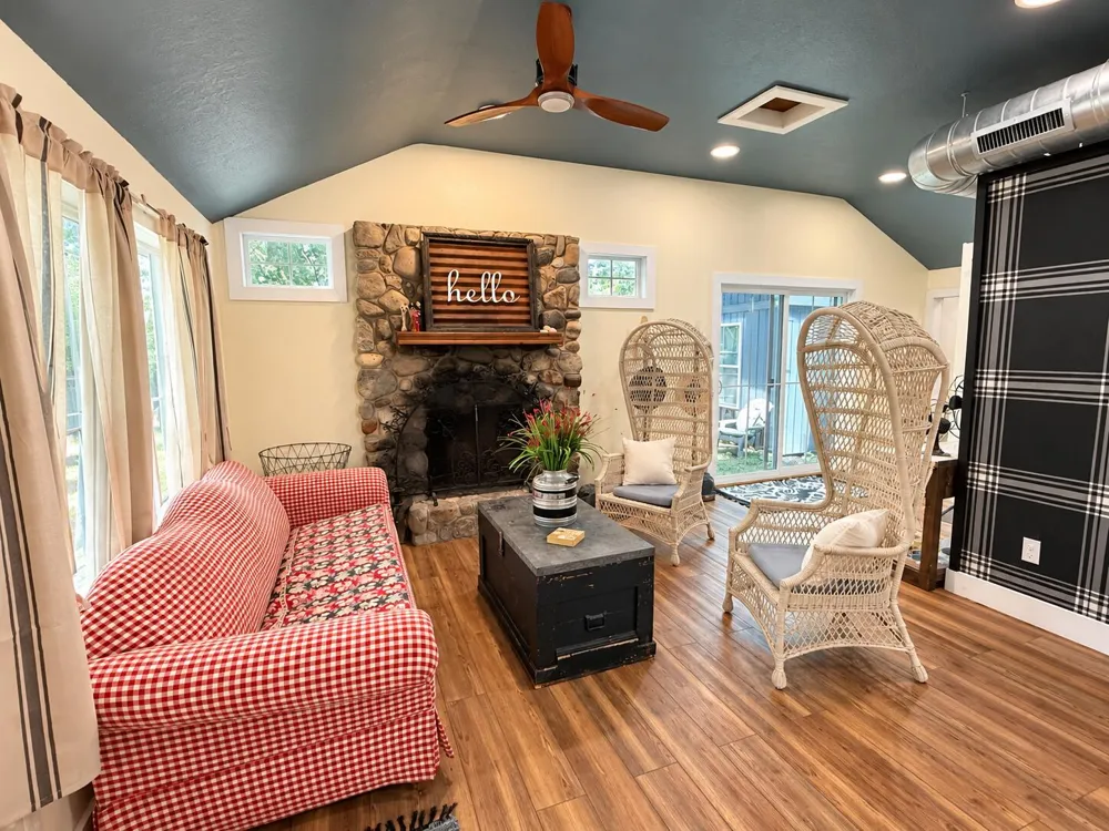 4159 Riverside Road Benton Harbor, MI 49022