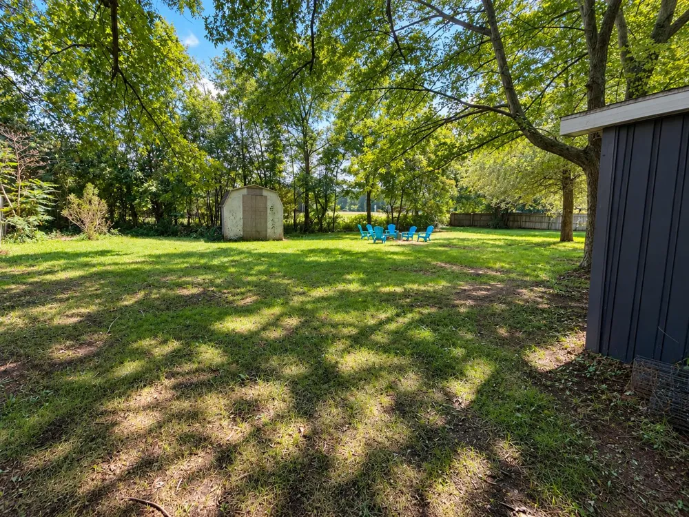 4159 Riverside Road Benton Harbor, MI 49022