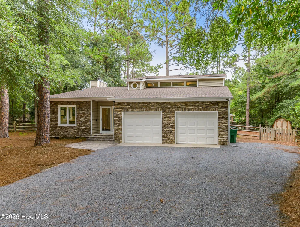 170 Tamarisk Lane Pinehurst, NC 28374