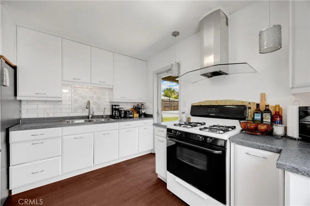13122 Duffield La Mirada, CA 90638