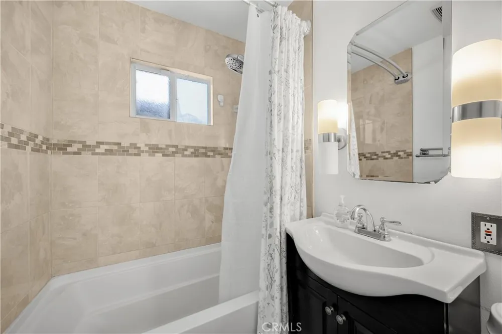 13122 Duffield La Mirada, CA 90638