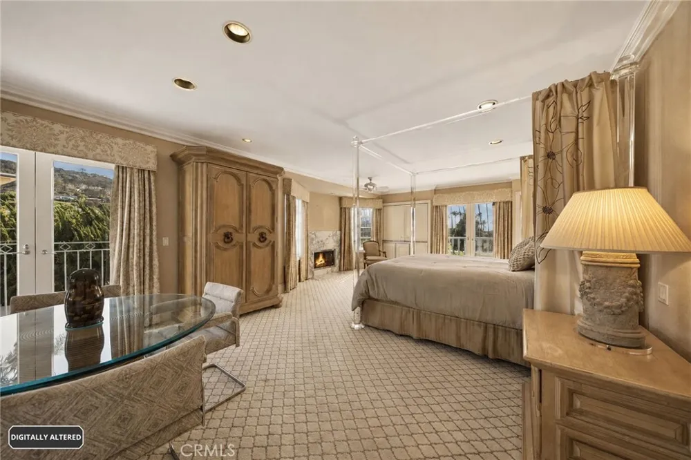 8031 Calle De La Plata La Jolla, CA 92037