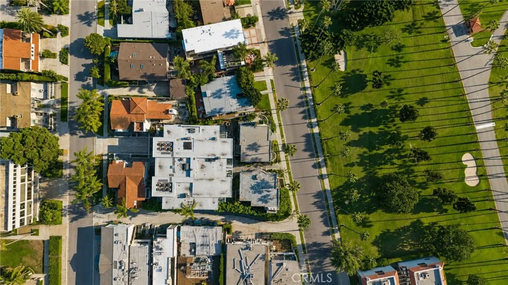 8031 Calle De La Plata La Jolla, CA 92037