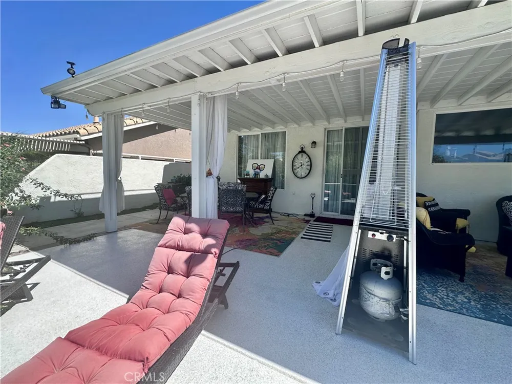 4974 Singing Hills Banning, CA 92220