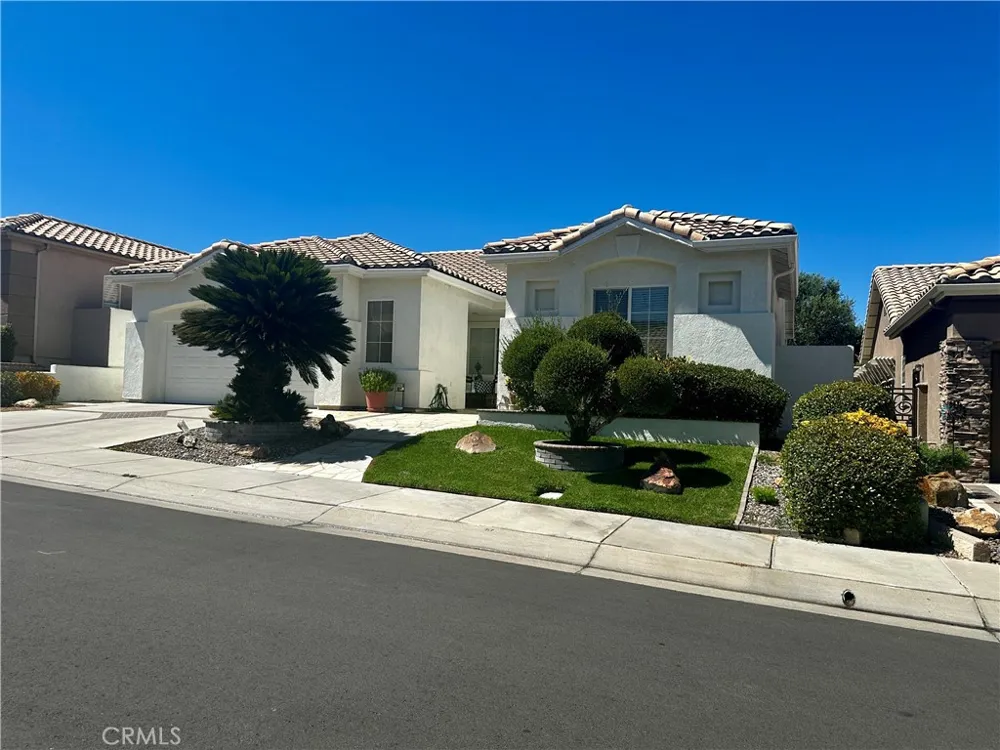 4974 Singing Hills Banning, CA 92220