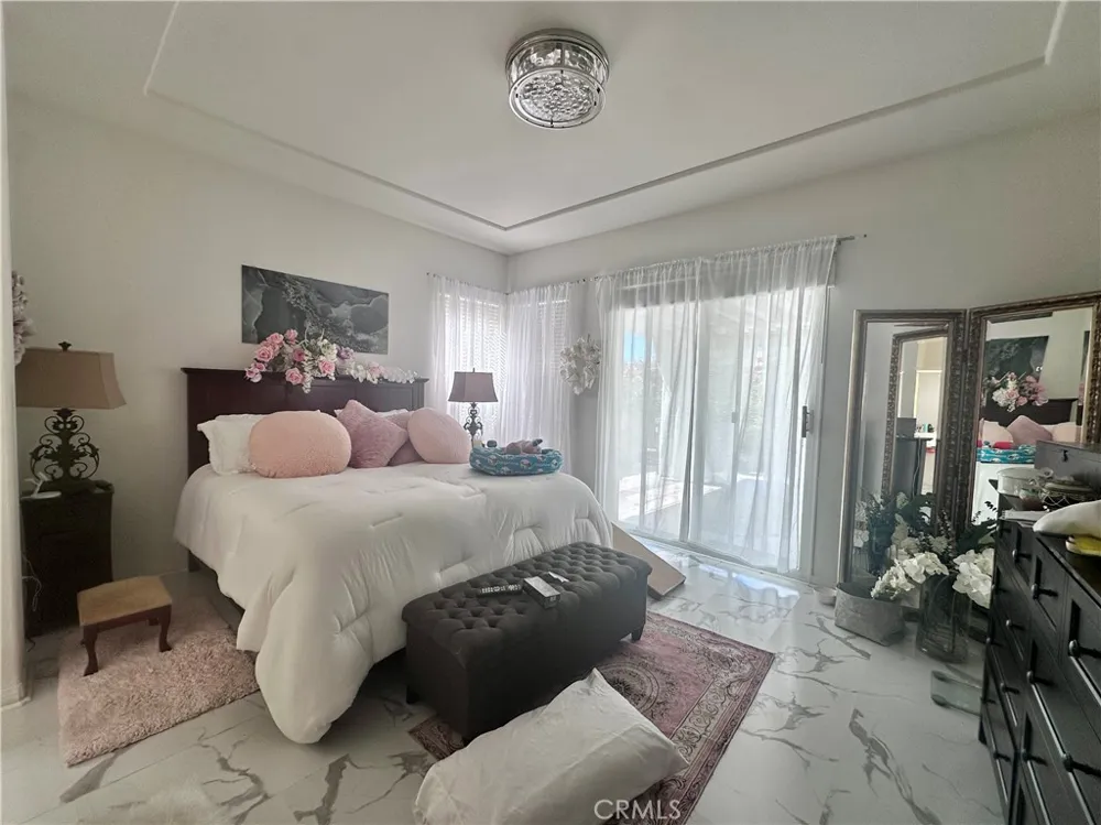 4974 Singing Hills Banning, CA 92220