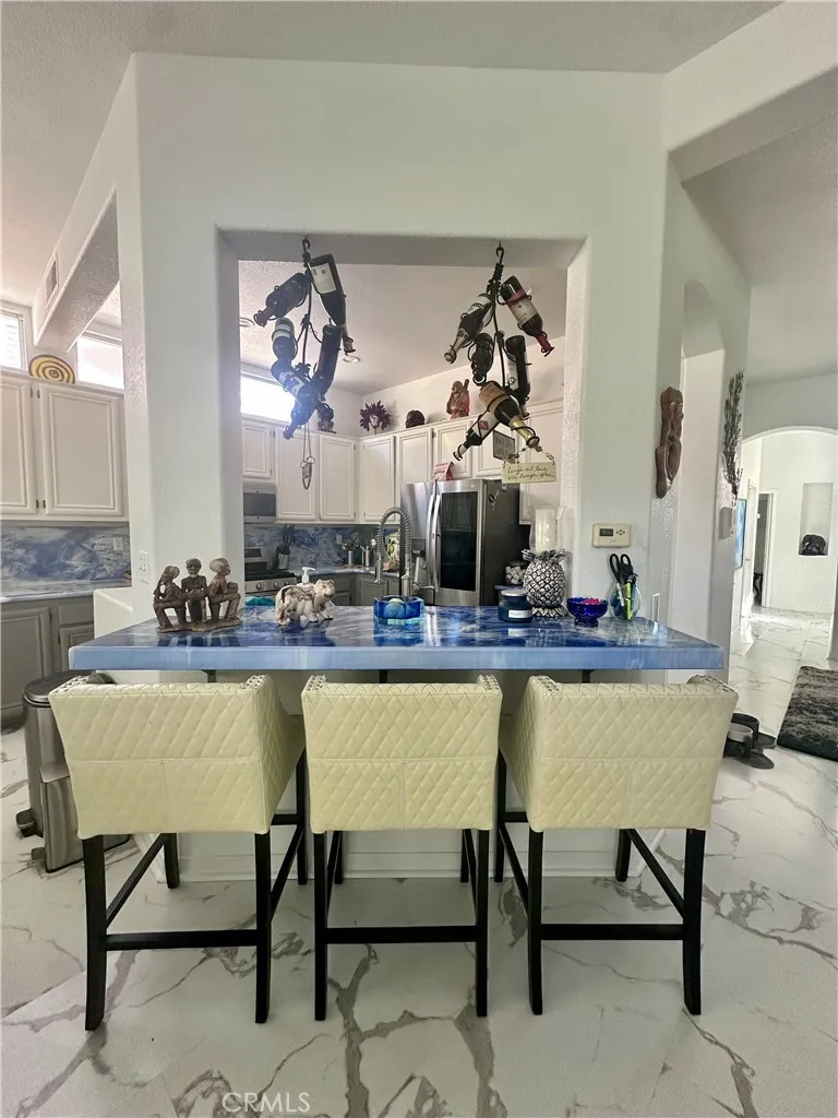 4974 Singing Hills Banning, CA 92220