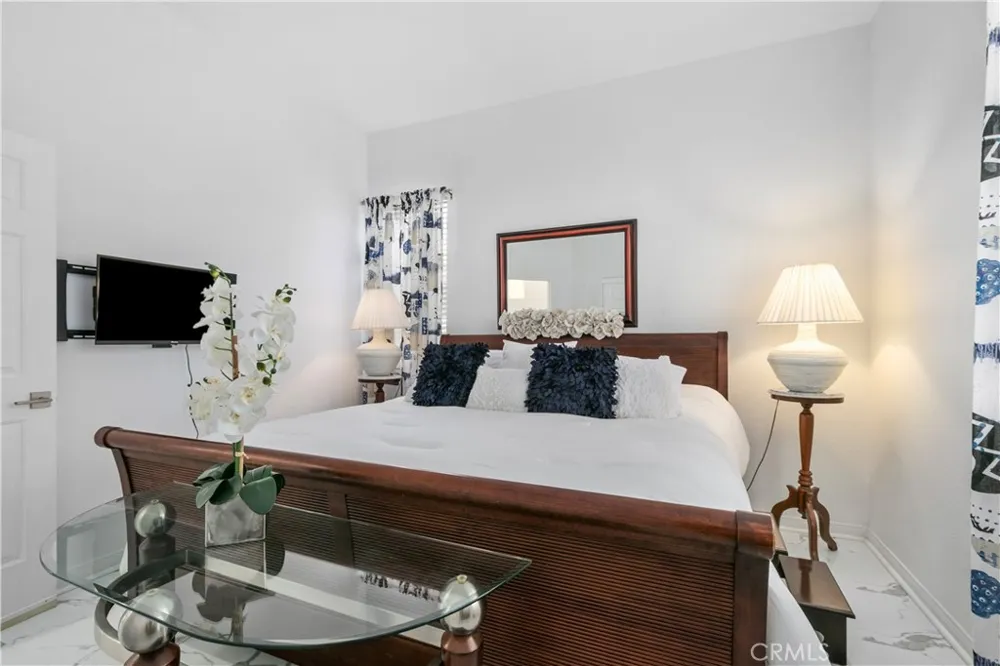 4974 Singing Hills Banning, CA 92220