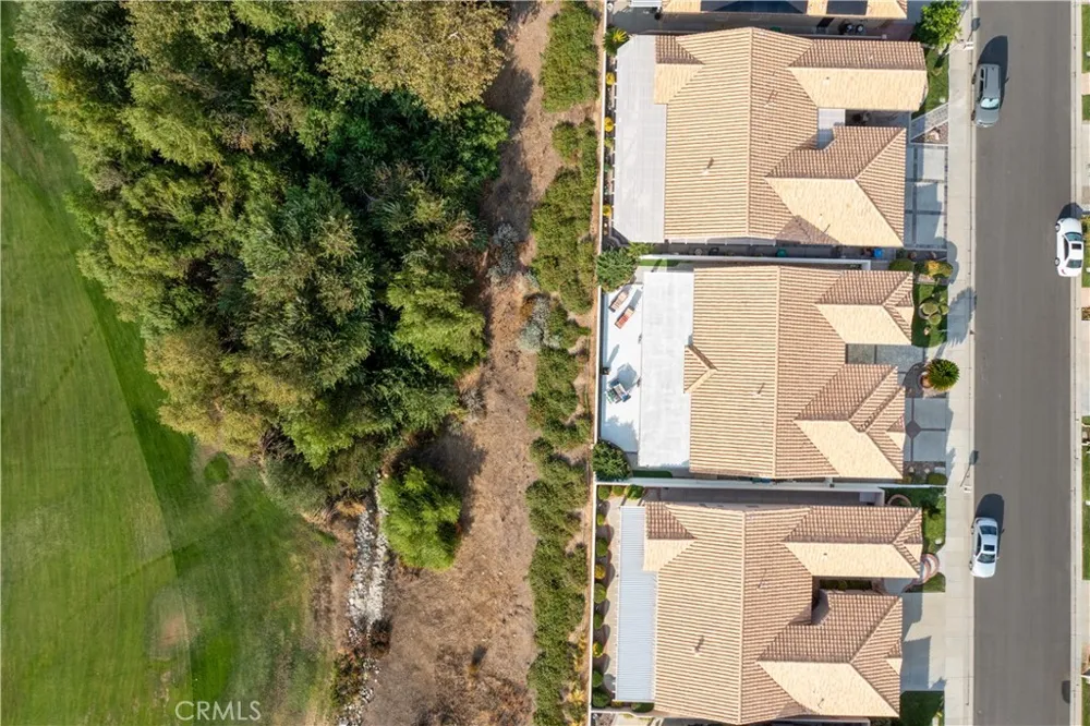 4974 Singing Hills Banning, CA 92220