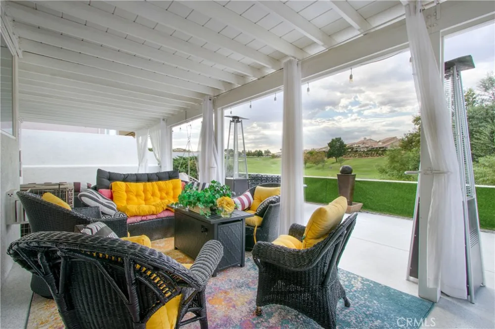 4974 Singing Hills Banning, CA 92220