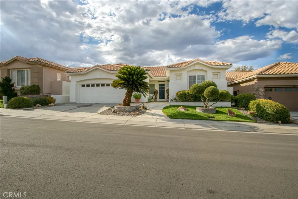 4974 Singing Hills Banning, CA 92220