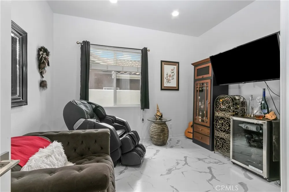 4974 Singing Hills Banning, CA 92220