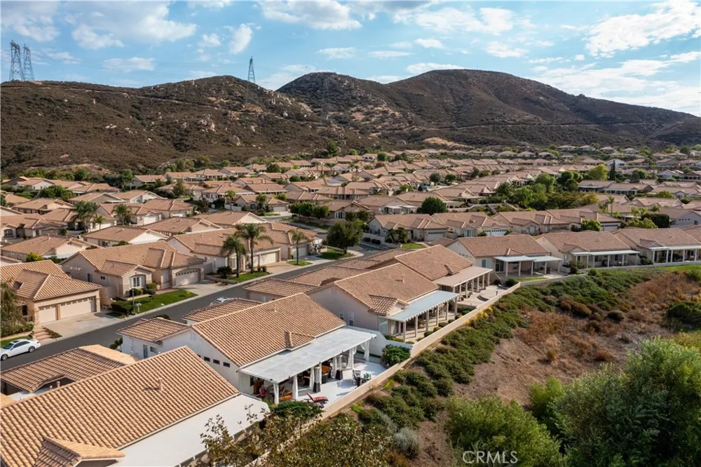 4974 Singing Hills Banning, CA 92220