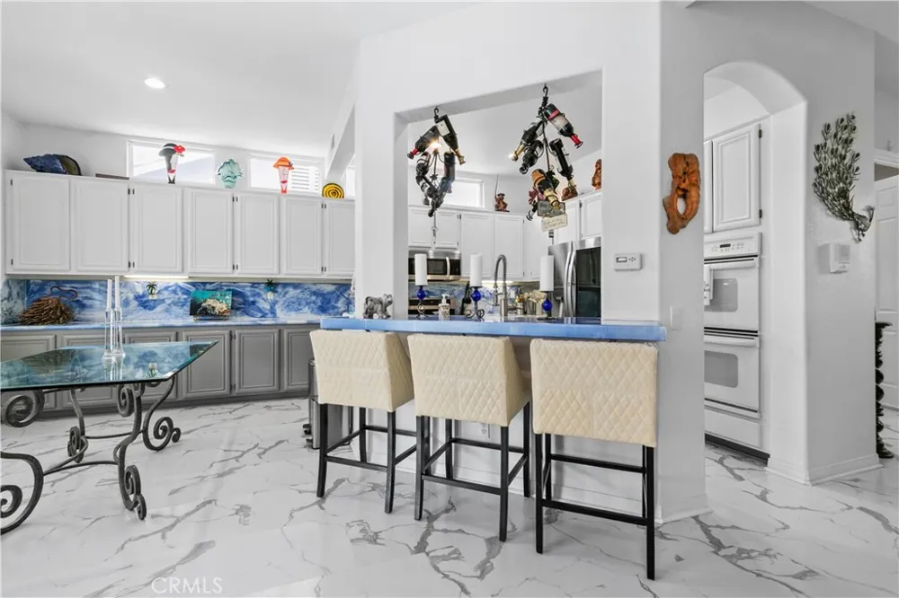 4974 Singing Hills Banning, CA 92220