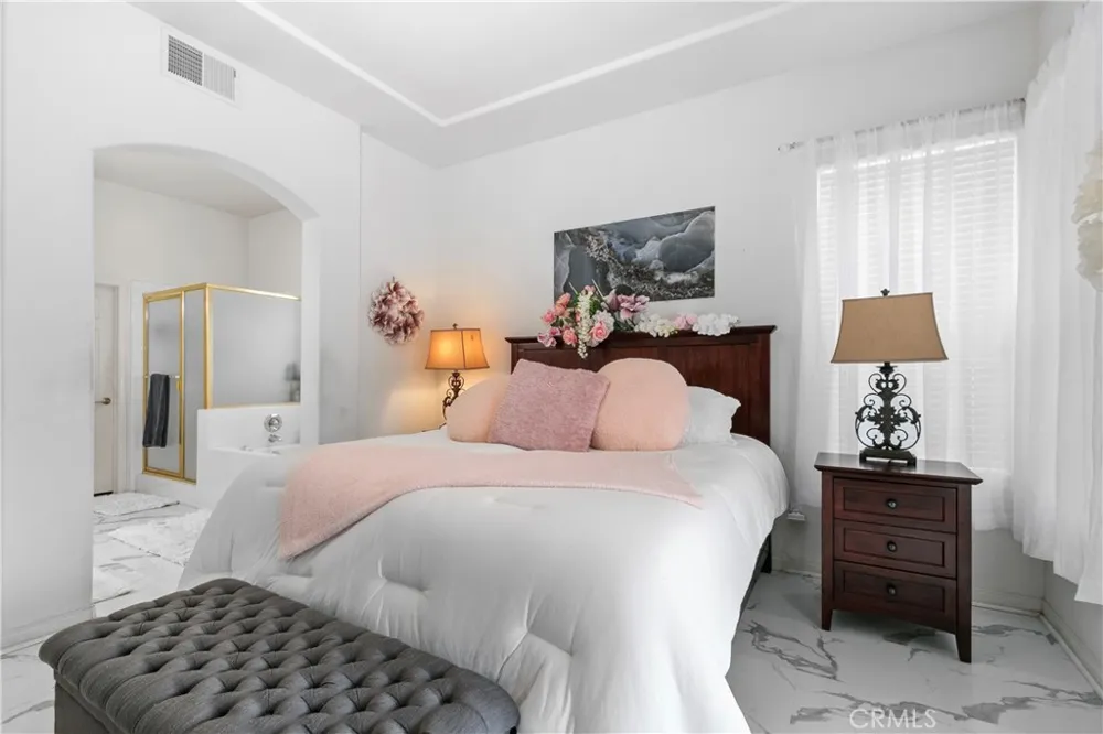 4974 Singing Hills Banning, CA 92220