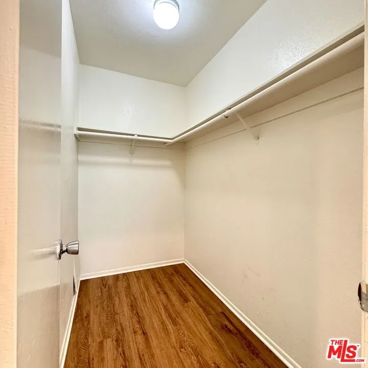 18645 Hatteras Street #263 Tarzana, CA 91356