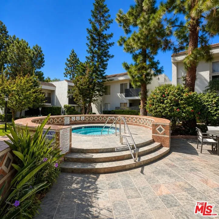 18645 Hatteras Street #263 Tarzana, CA 91356