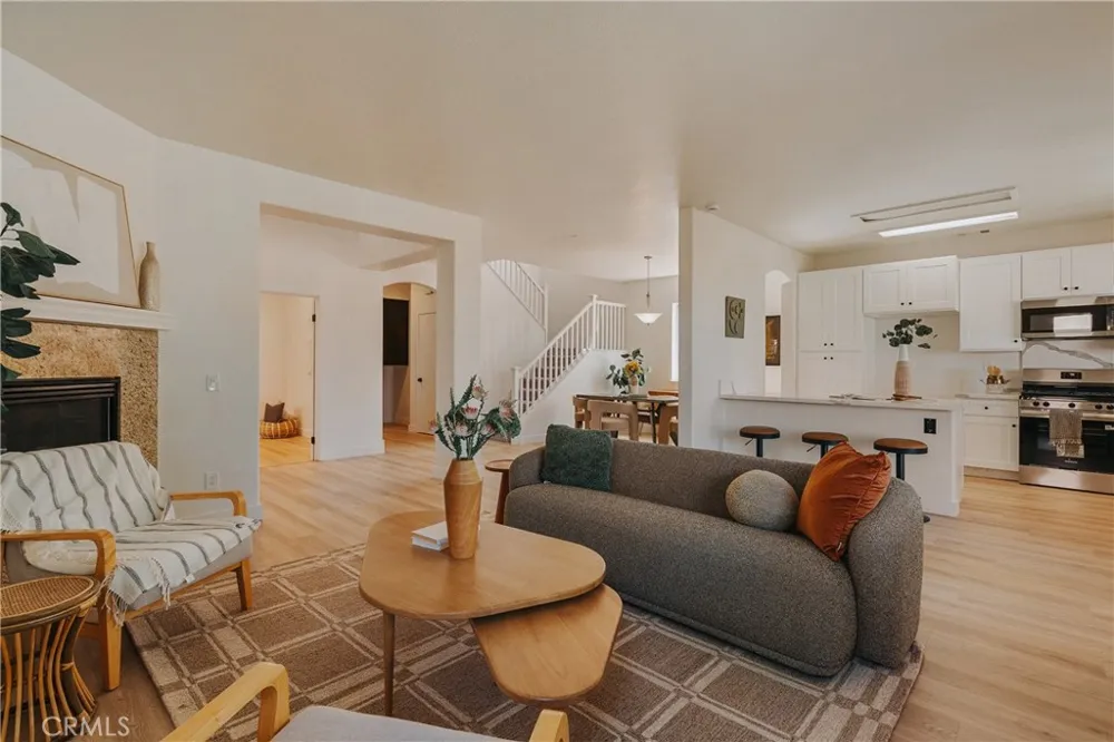 16183 Blue Haven Court Riverside, CA 92503