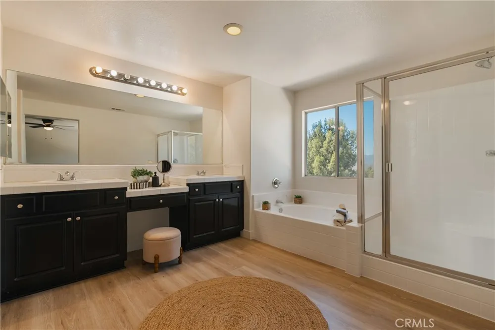 16183 Blue Haven Court Riverside, CA 92503