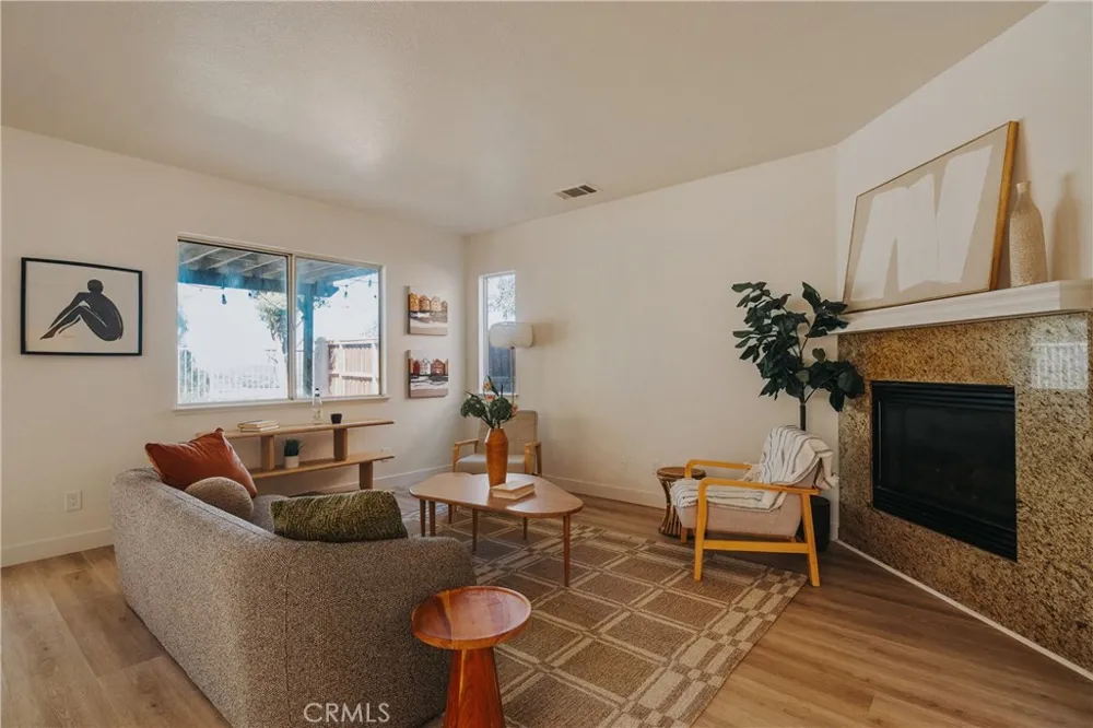 16183 Blue Haven Court Riverside, CA 92503