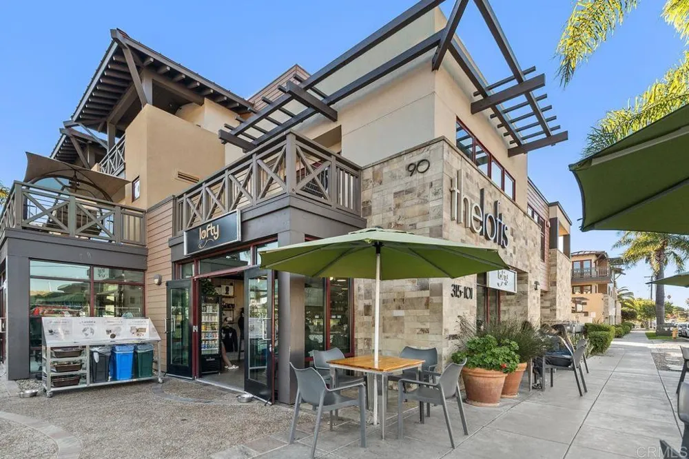523 Vulcan #27 Encinitas, CA 92024
