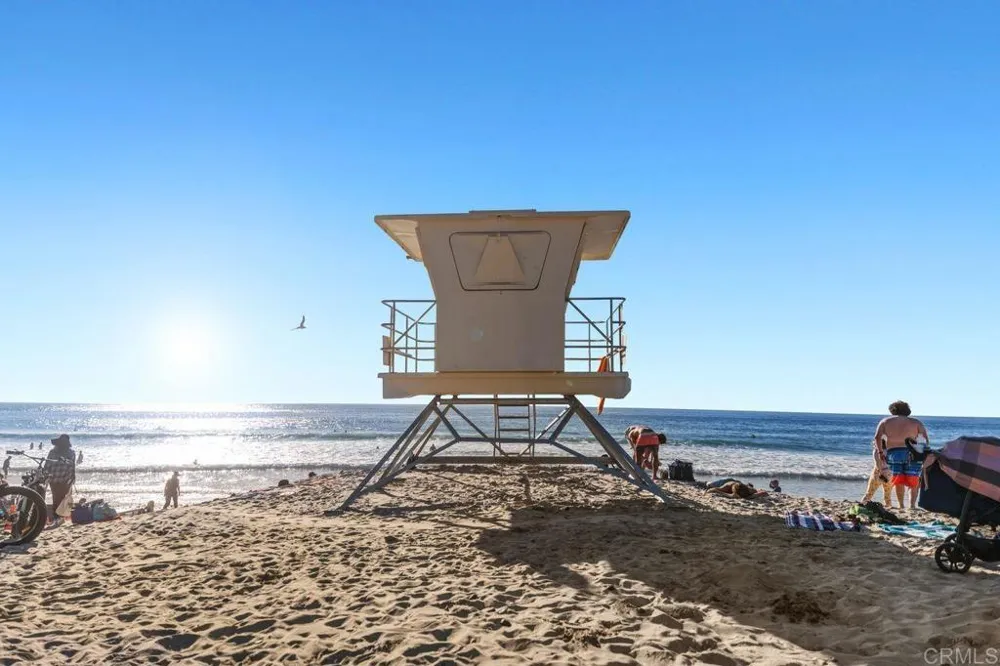 523 Vulcan #27 Encinitas, CA 92024