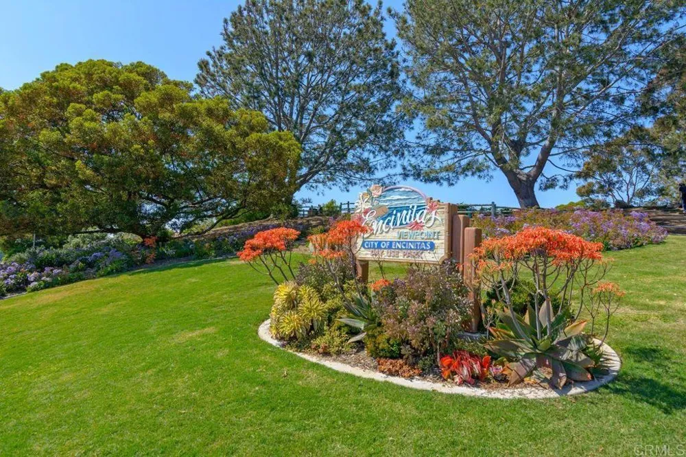 523 Vulcan #27 Encinitas, CA 92024