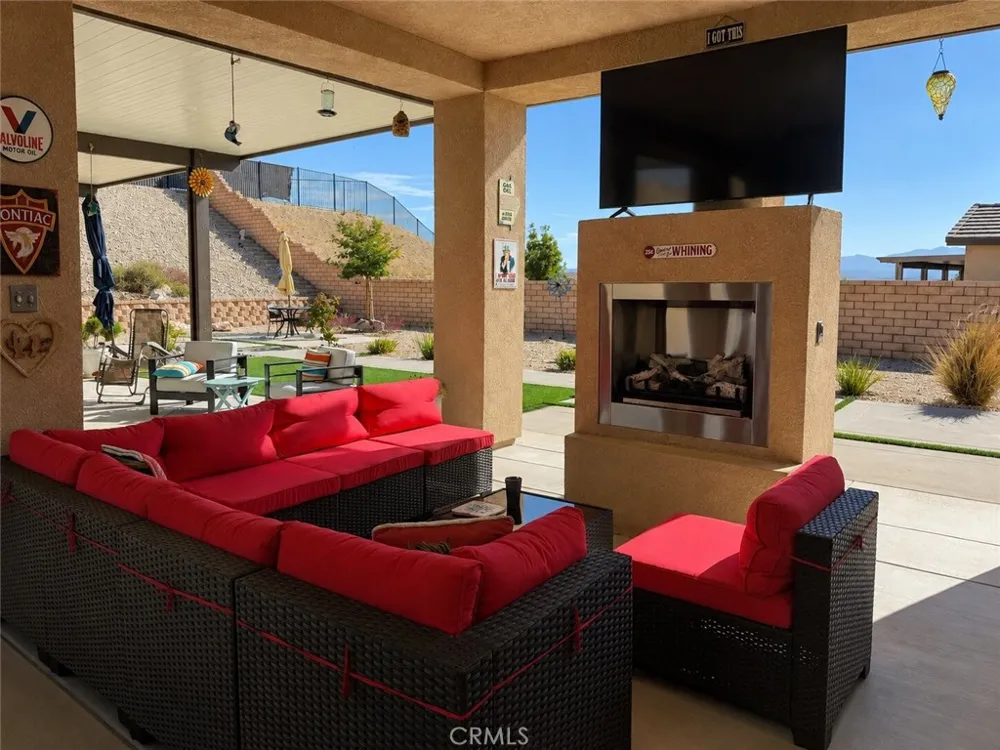 19409 Javelina Apple Valley, CA 92307