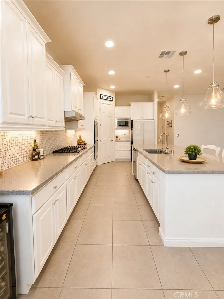 19409 Javelina Apple Valley, CA 92307