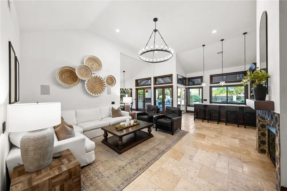 38708 Quail Ridge Murrieta, CA 92562