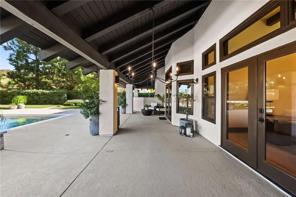 38708 Quail Ridge Murrieta, CA 92562