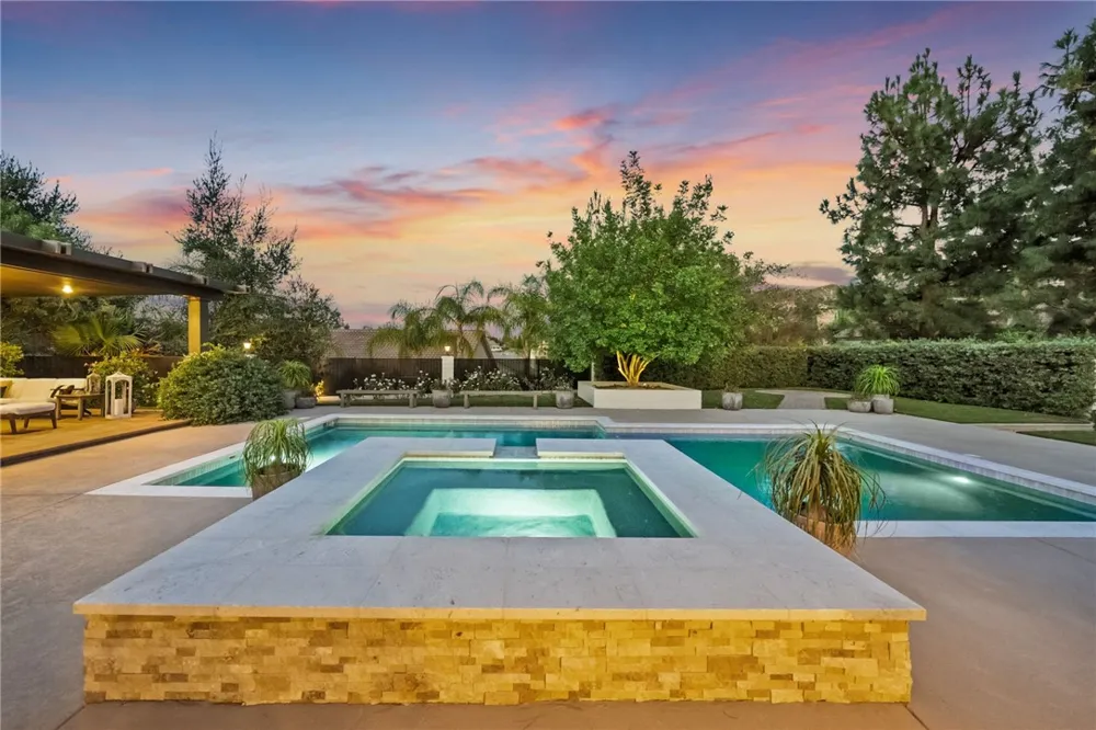 38708 Quail Ridge Murrieta, CA 92562